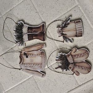 S/4 Winter gift tags / orn